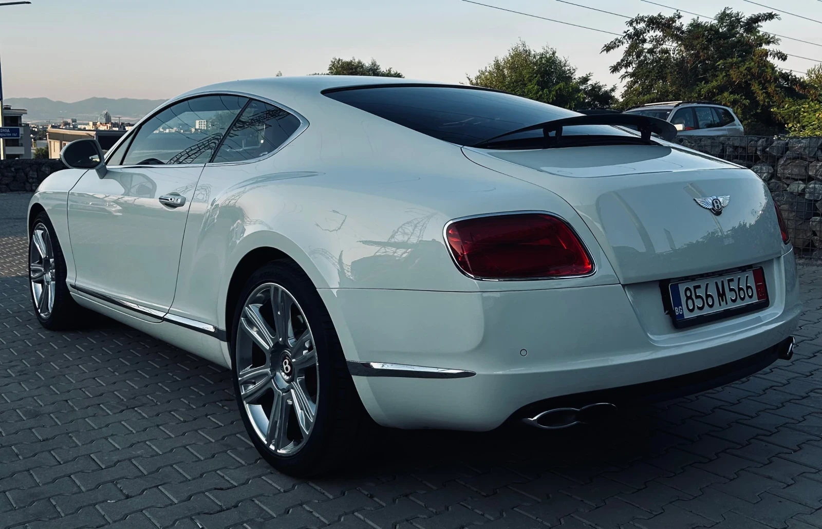 Bentley Continental gt Elegant Spec* V8* 4x4* NAVI* Cam* , снимка 3 - Автомобили и джипове - 55083342