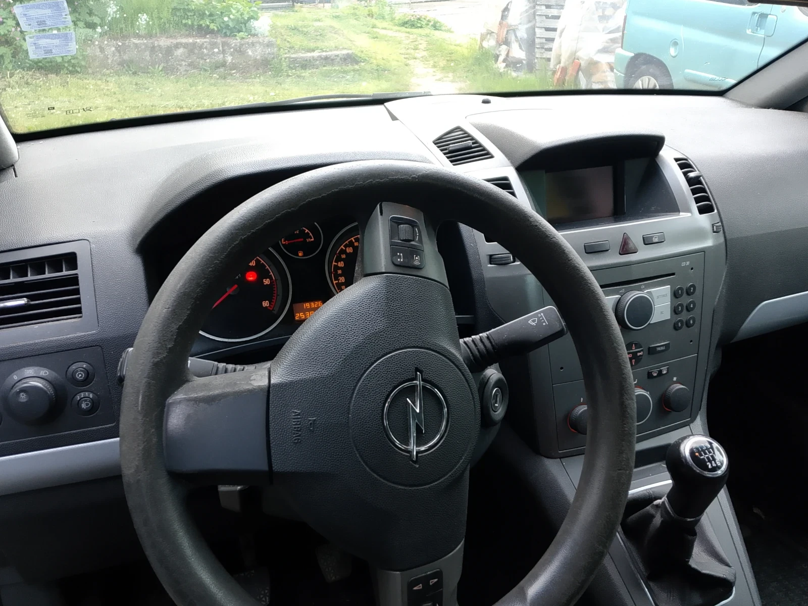 Opel Zafira, снимка 9 - Автомобили и джипове - 55138492