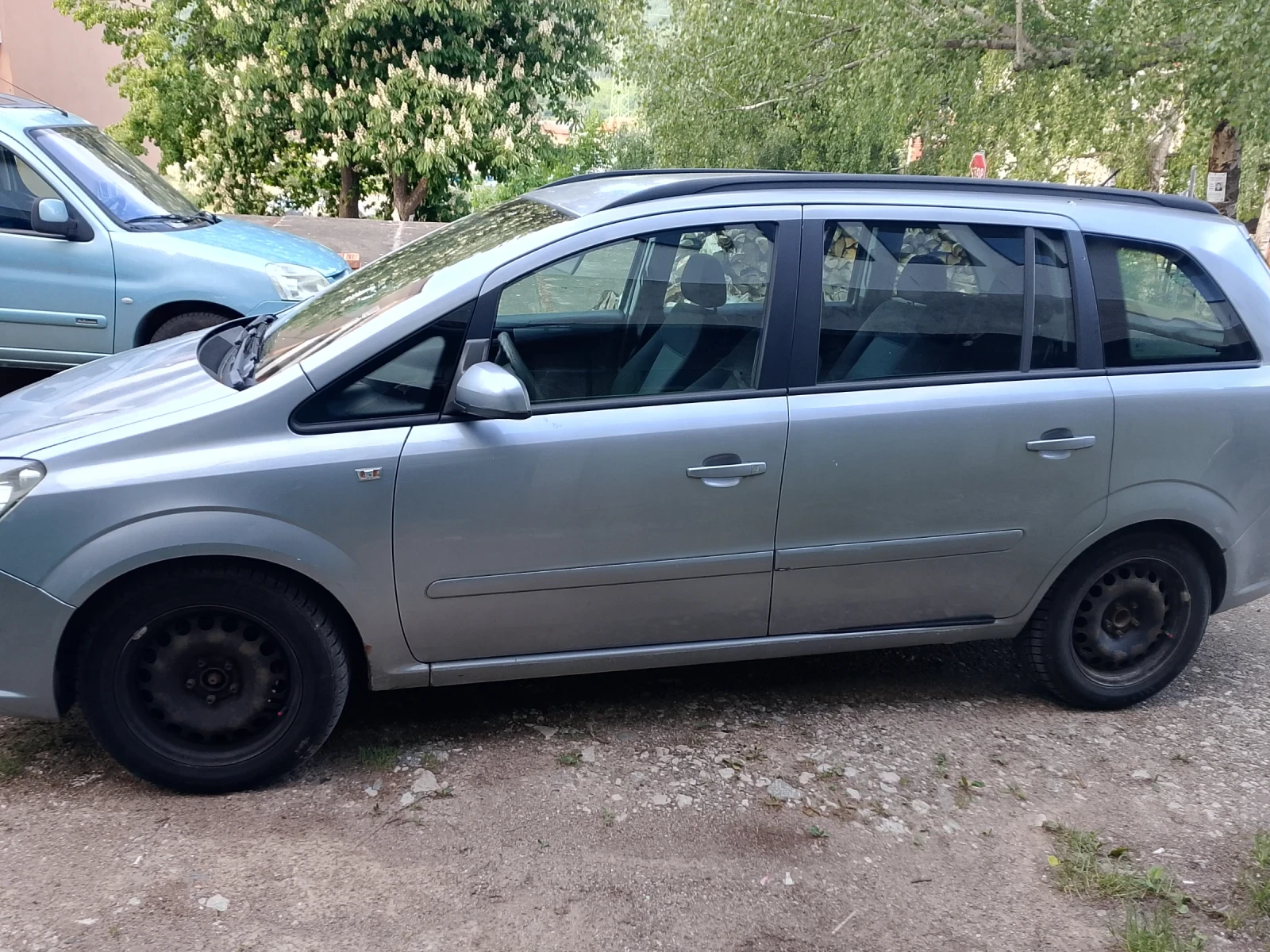 Opel Zafira, снимка 2 - Автомобили и джипове - 55138492