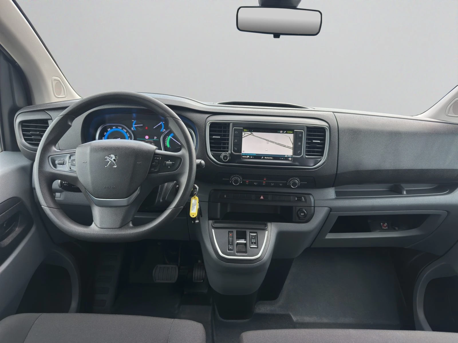 Peugeot Expert COMBI Standard Electric 100kW/ 50kWh//2208R04, снимка 9 - Автомобили и джипове - 55798735