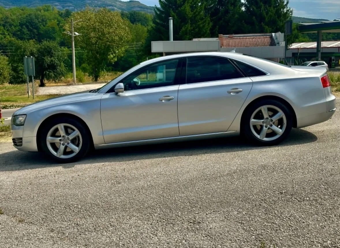 Audi A8, снимка 9 - Автомобили и джипове - 55817610