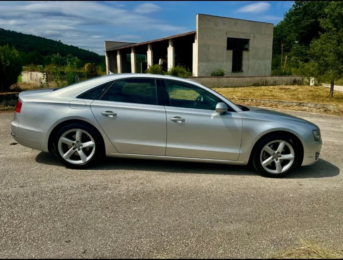 Audi A8, снимка 4 - Автомобили и джипове - 55817610