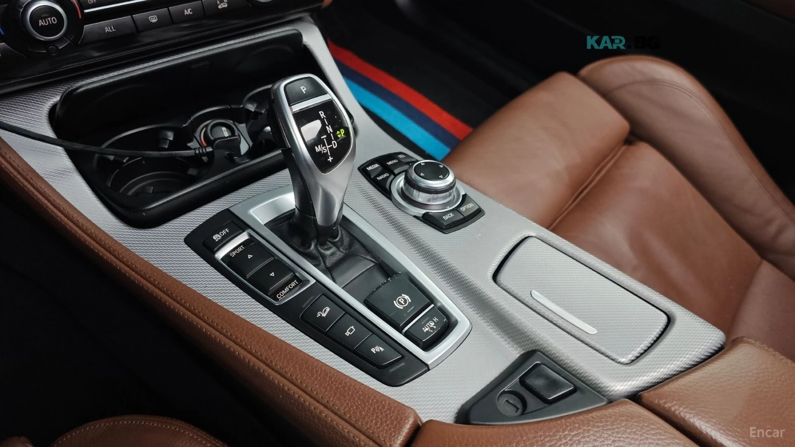 BMW 550 XDRIVE* MSPORT* КОЖА* ПОДГРЕВ* ПАНО* НАВИ* КАМЕРА , снимка 9 - Автомобили и джипове - 55939855