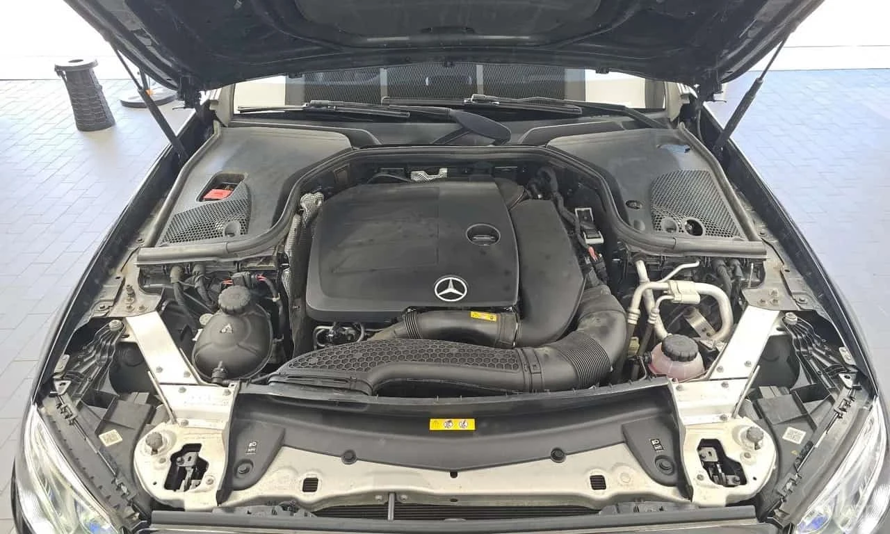 Mercedes-Benz E 350 4MATIC AMG Line | АВТОФИНАНСИРАНЕ, снимка 6 - Автомобили и джипове - 56201410