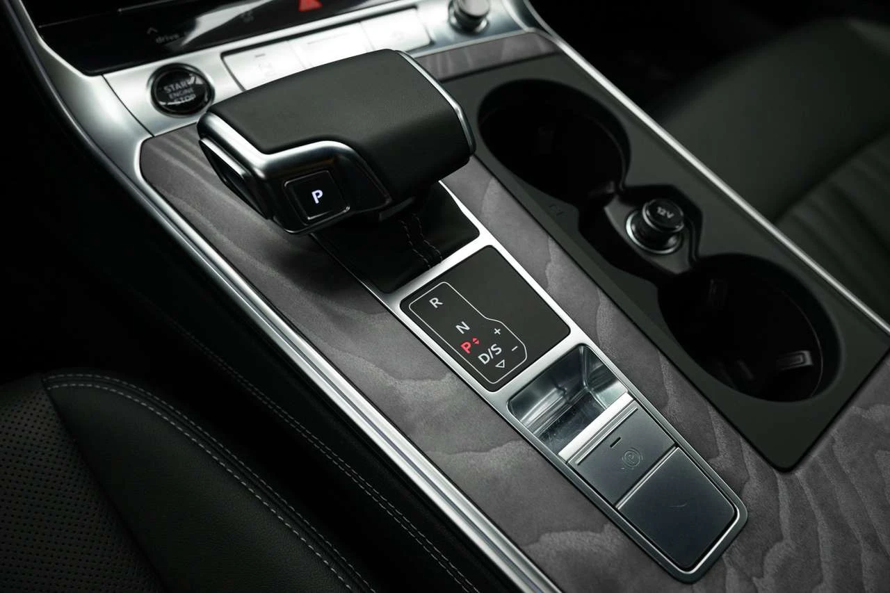 Audi A6 Technik, снимка 15 - Автомобили и джипове - 56541025