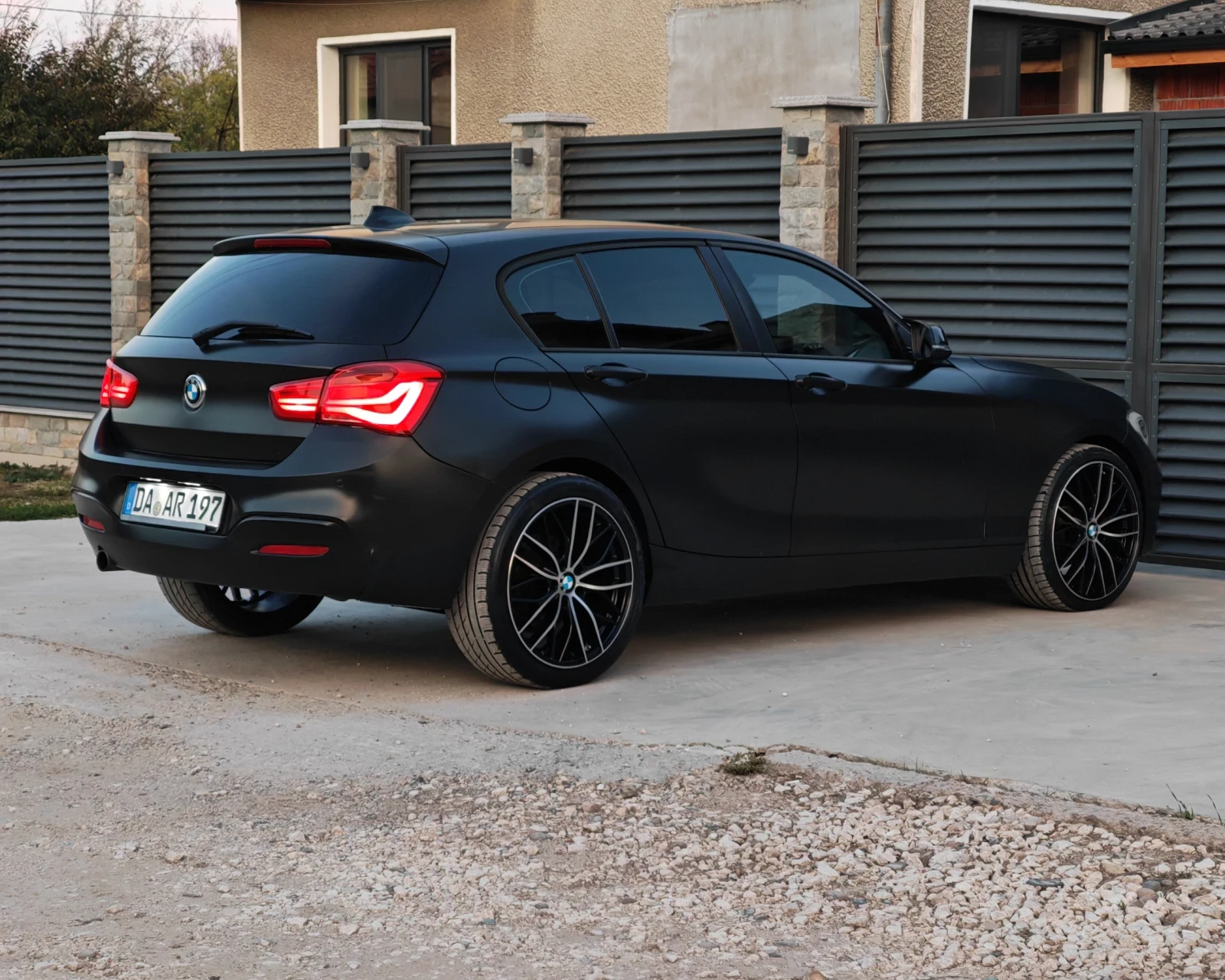 BMW 116 + M-pack Folio , снимка 9 - Автомобили и джипове - 56587006