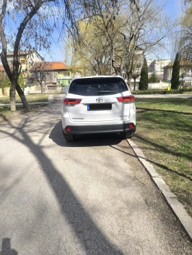 Toyota Highlander XLE, снимка 6