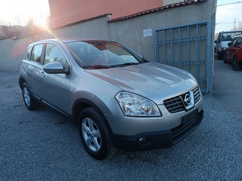 Nissan Qashqai 1.5 DCI, снимка 2 - Автомобили и джипове - 47177252