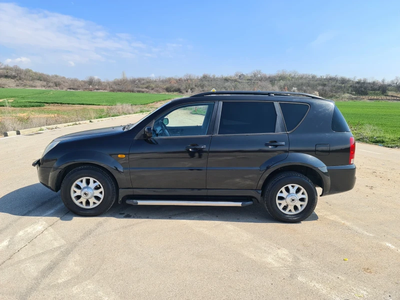 SsangYong Rexton, снимка 2 - Автомобили и джипове - 47330352