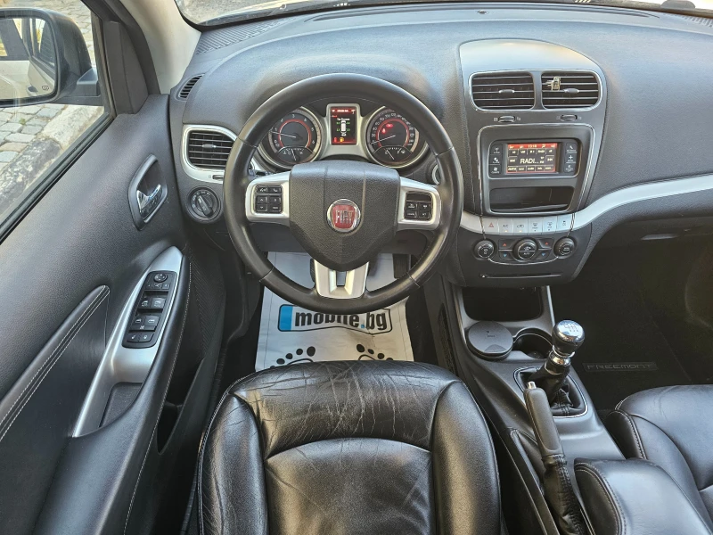 Fiat Freemont 2.0d 170кс 7mеста ЕURO5B, снимка 16 - Автомобили и джипове - 47518358