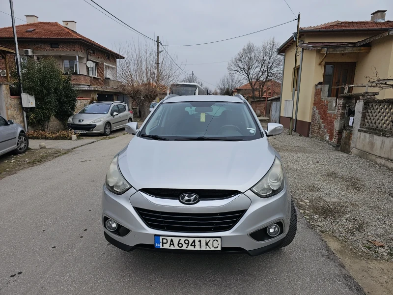 Hyundai IX35, снимка 1 - Автомобили и джипове - 49034051