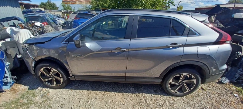 Mitsubishi Eclipse Cross, снимка 2 - Автомобили и джипове - 51729263
