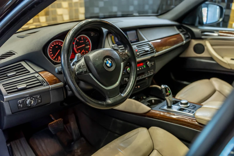 BMW X6 xDrive35d, снимка 7 - Автомобили и джипове - 52736139