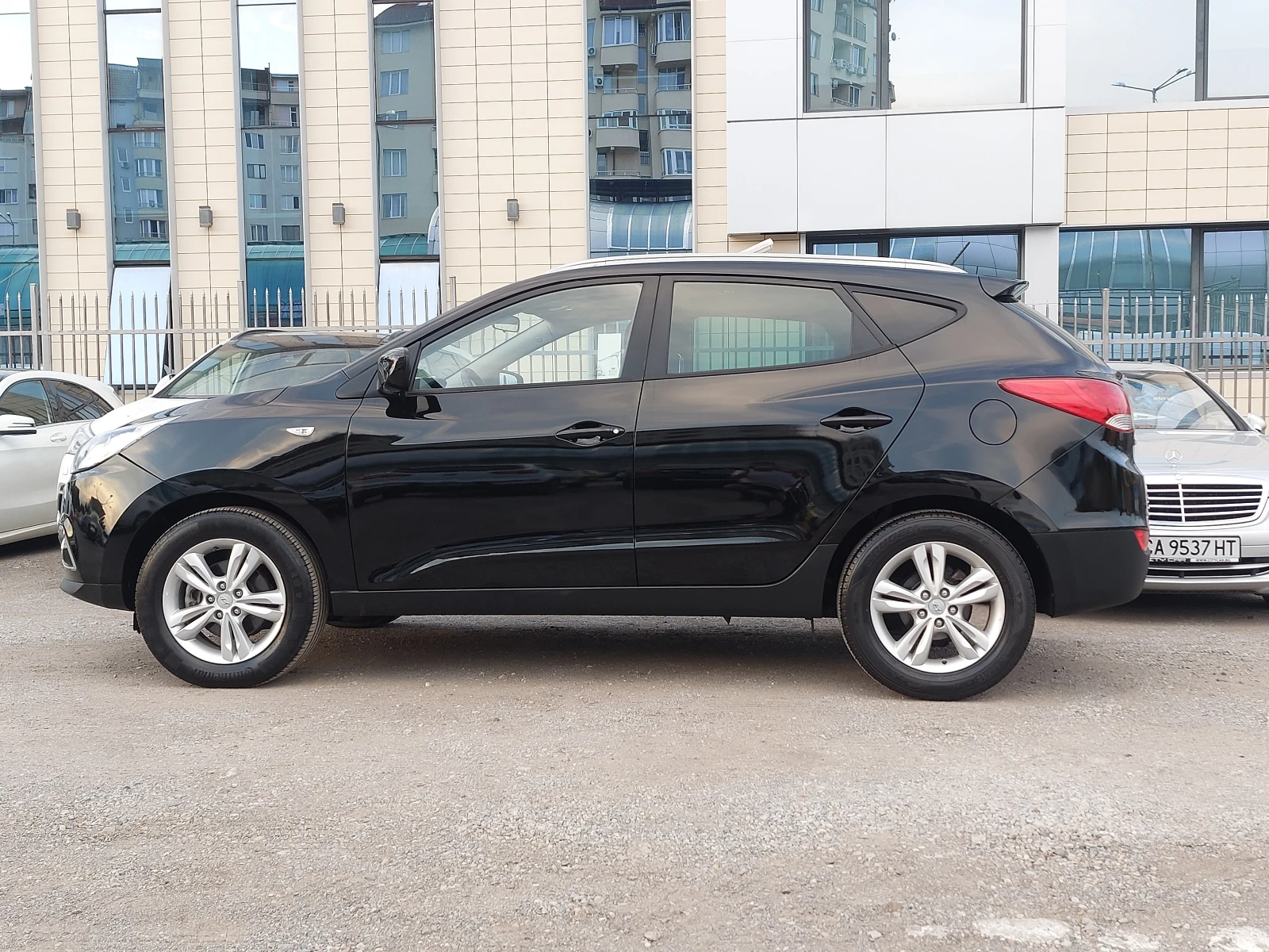 Hyundai IX35 1.7CRDi 116кс КОЖА ПАНОРАМА - изображение 5