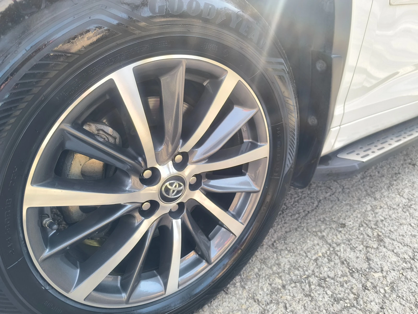 Toyota Highlander XLE (V6 3.5L) | Mobile.bg   13