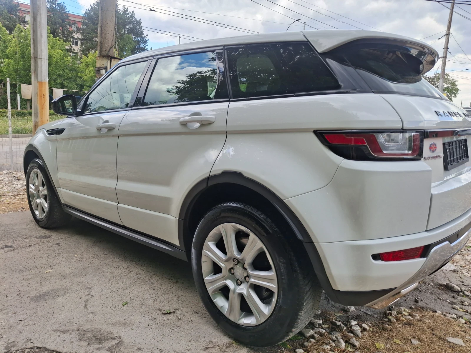 Land Rover Range Rover Evoque 2.0d150k.c 4?4 - изображение 5