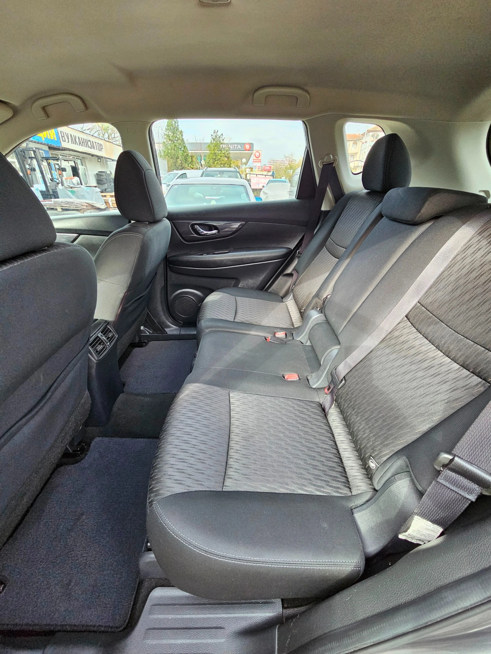 Nissan Rogue 2.5 4x4 - изображение 10