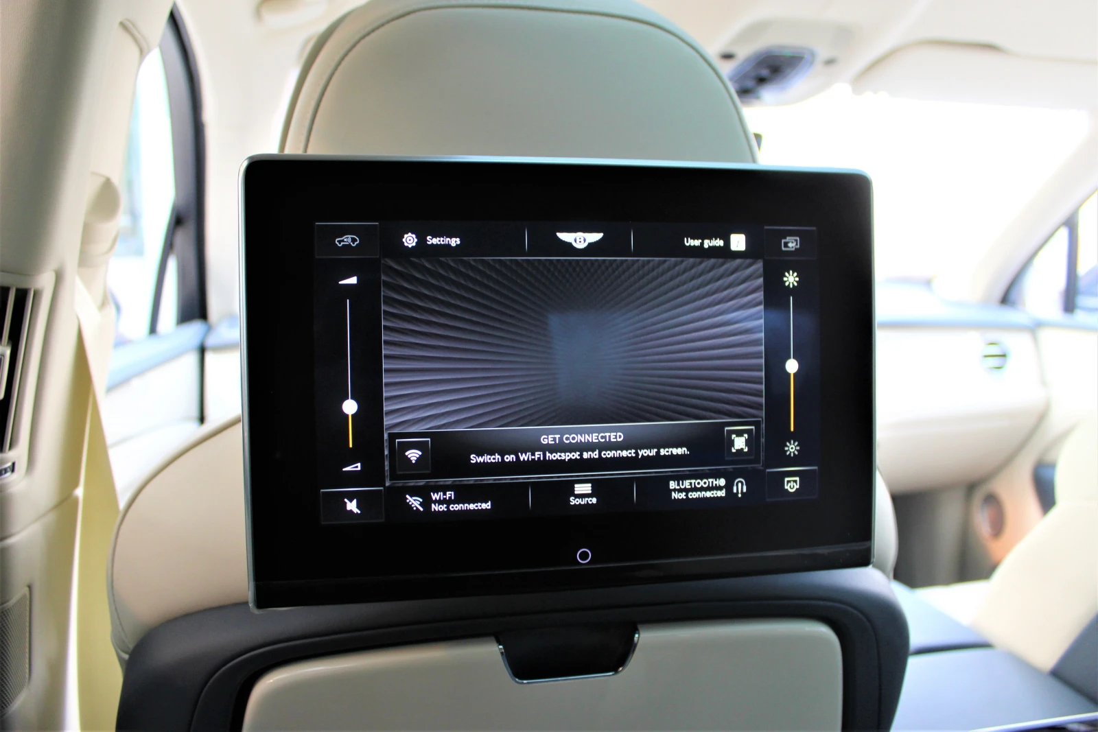 Bentley Bentayga 4.0 V8/ EWB / AZURE / FIRST EDITION / NAIM/ LONG / | Mobile.bg � ����������� 14