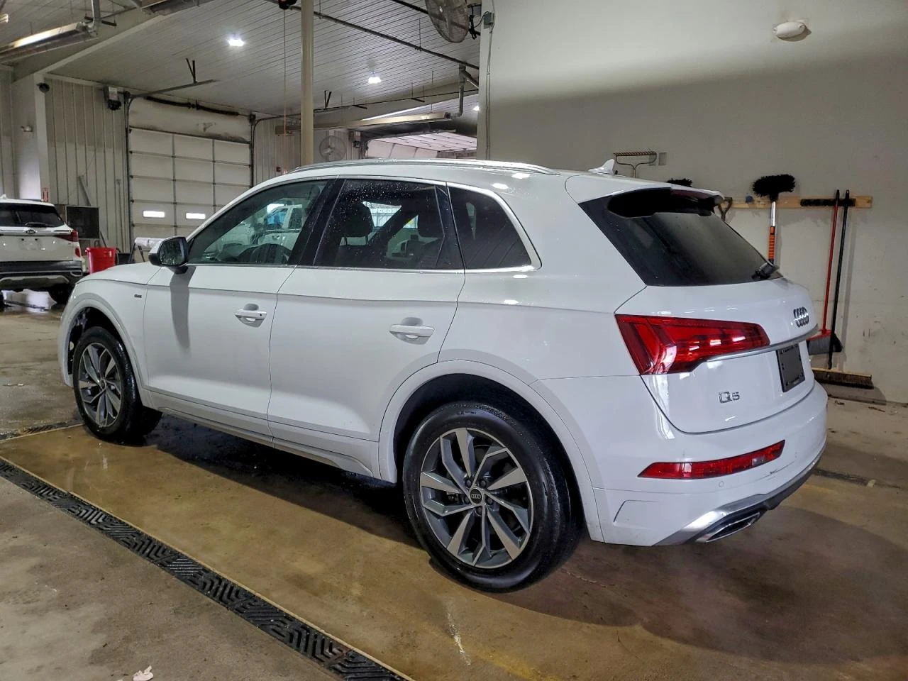 Audi Q5 2l Premium Plus 45 | Mobile.bg � ����������� 2