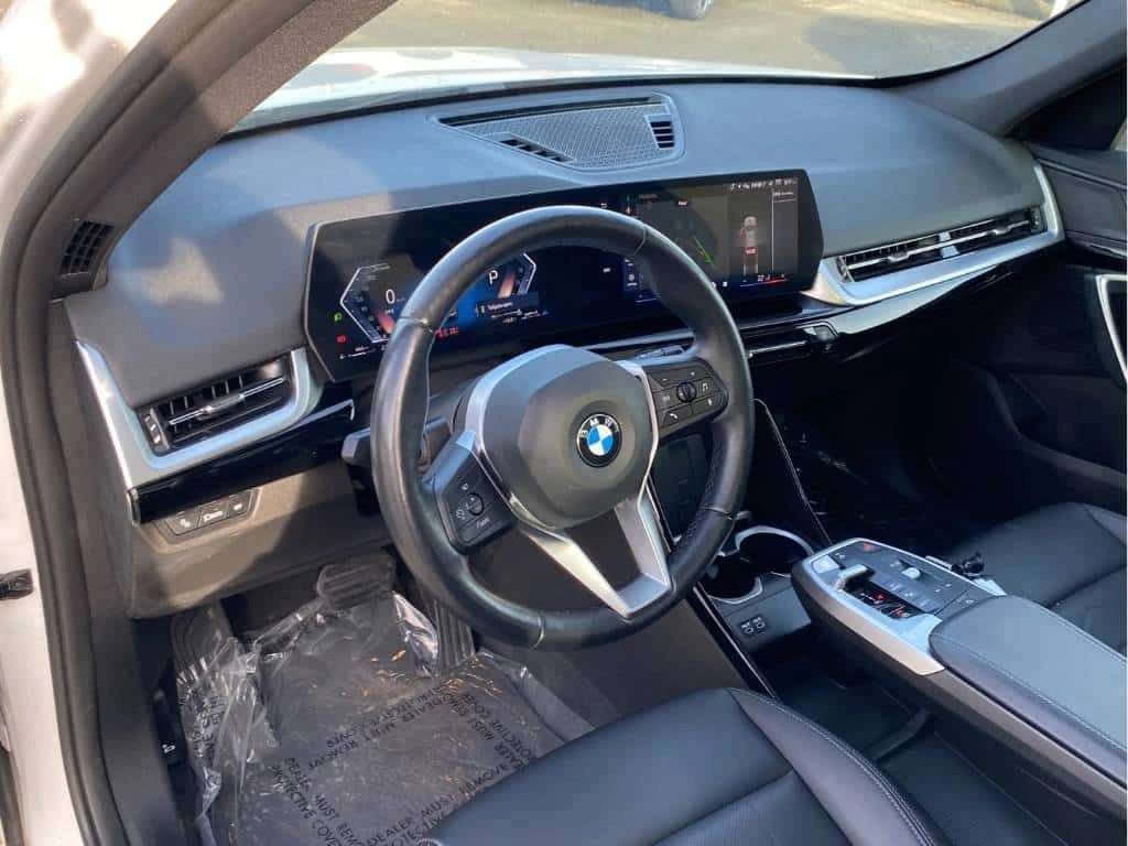 BMW X1 xDrive28i/ПАНОРАМА/ПОДГРЕВИ, снимка 7 - Автомобили и джипове - 54377555