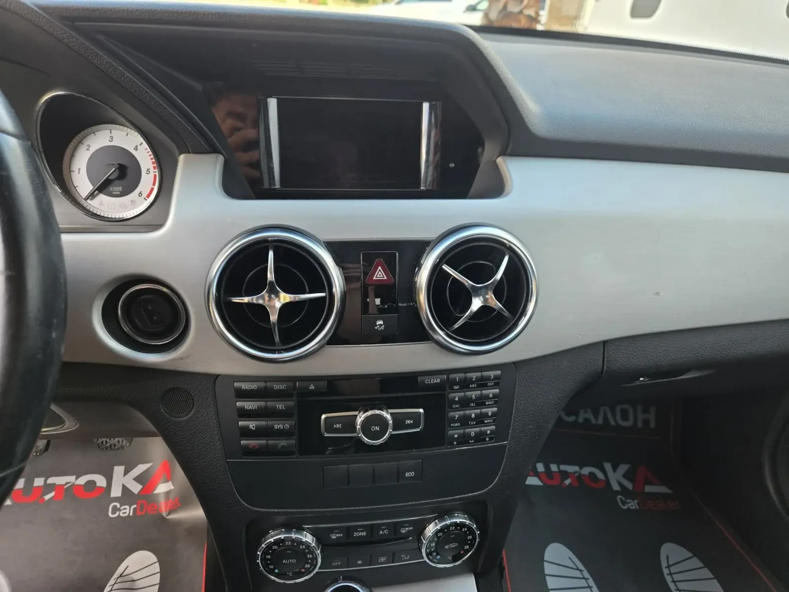 Mercedes-Benz GLK 2.2CDI-143кс= FACELIFT= 6СКОРОСТИ= 179.000км, снимка 16 - Автомобили и джипове - 55211937