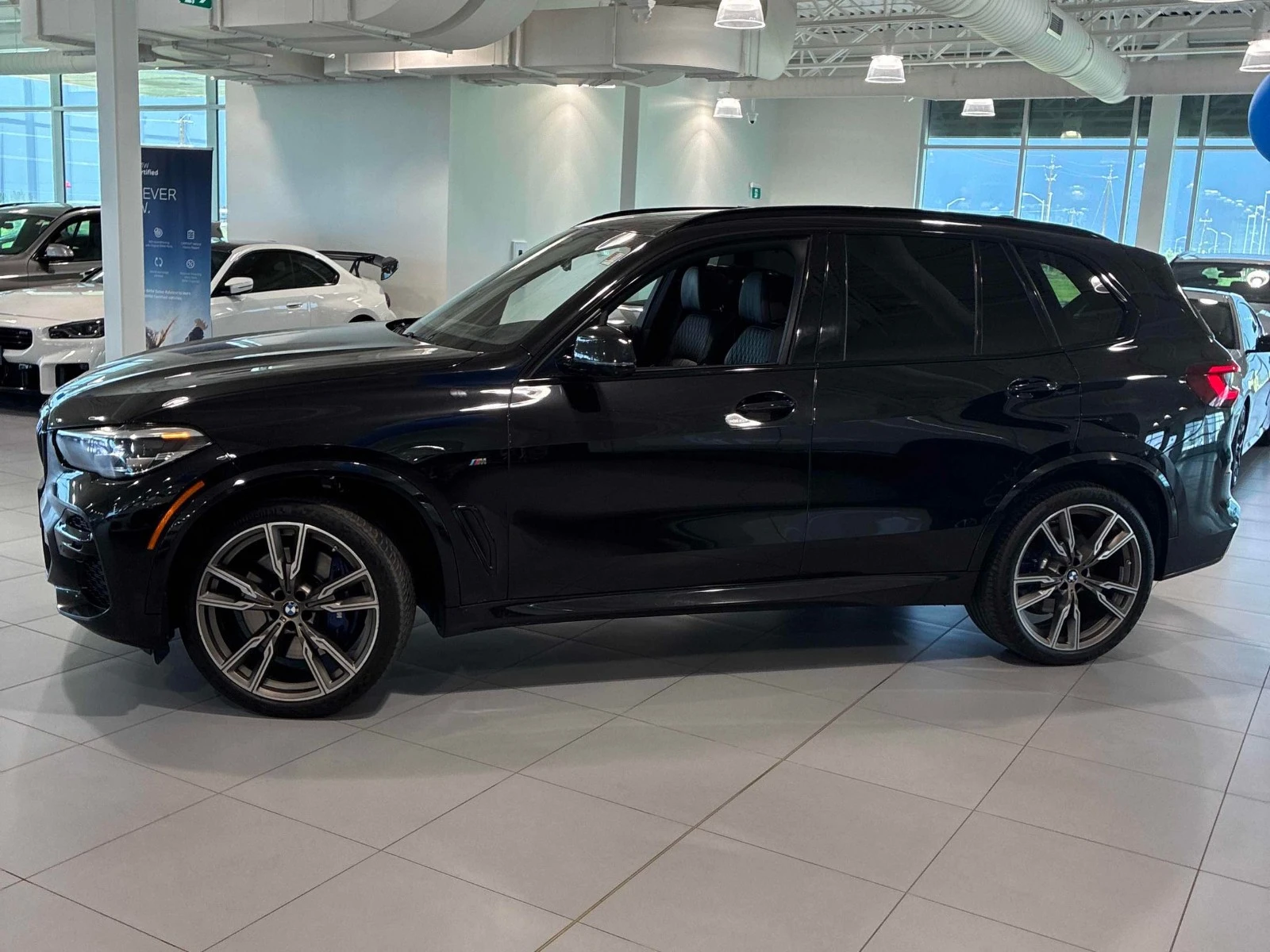BMW X5 M50I ЦЕНА ДО БЪЛГАРИЯ РЕГИСТРАЦИЯ & АВТОКРЕДИТ, снимка 3 - Автомобили и джипове - 55528826