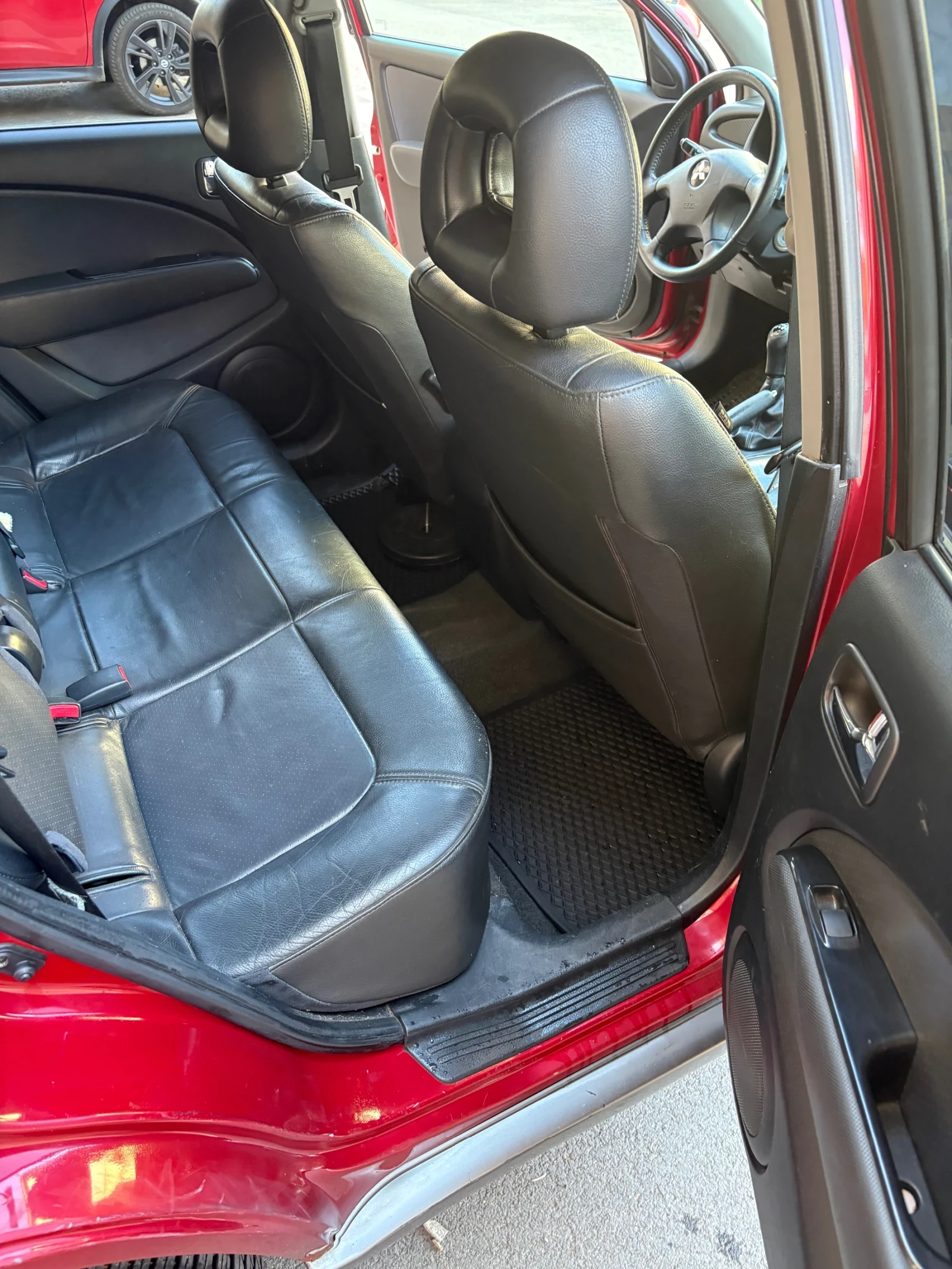 Mitsubishi Outlander ДЖИП, снимка 3 - Автомобили и джипове - 55736491