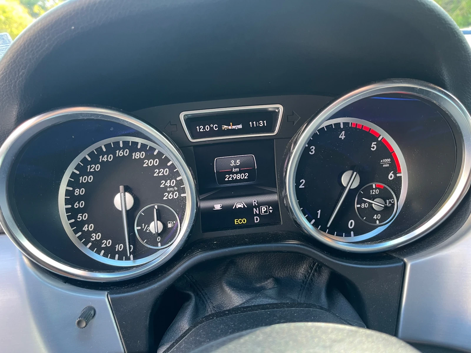 Mercedes-Benz ML 350 Bluetec 4 Matic, снимка 5 - Автомобили и джипове - 56175689