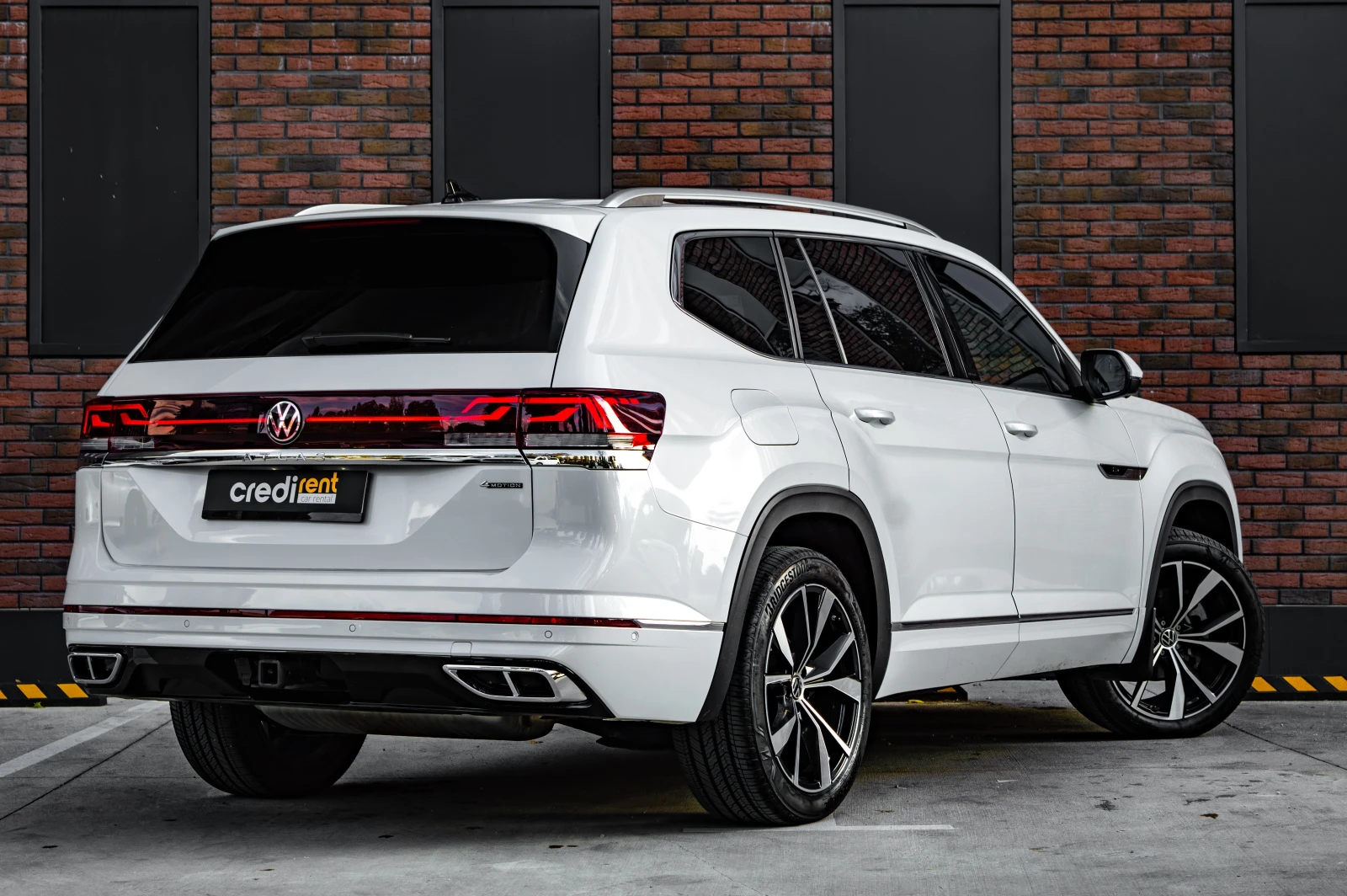 VW Atlas 2.0 TSI 4Motion, снимка 5 - Автомобили и джипове - 56584546
