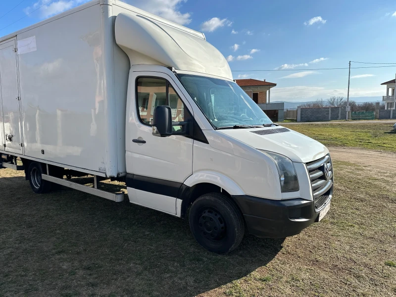 VW Crafter, снимка 2 - Бусове и автобуси - 48825772