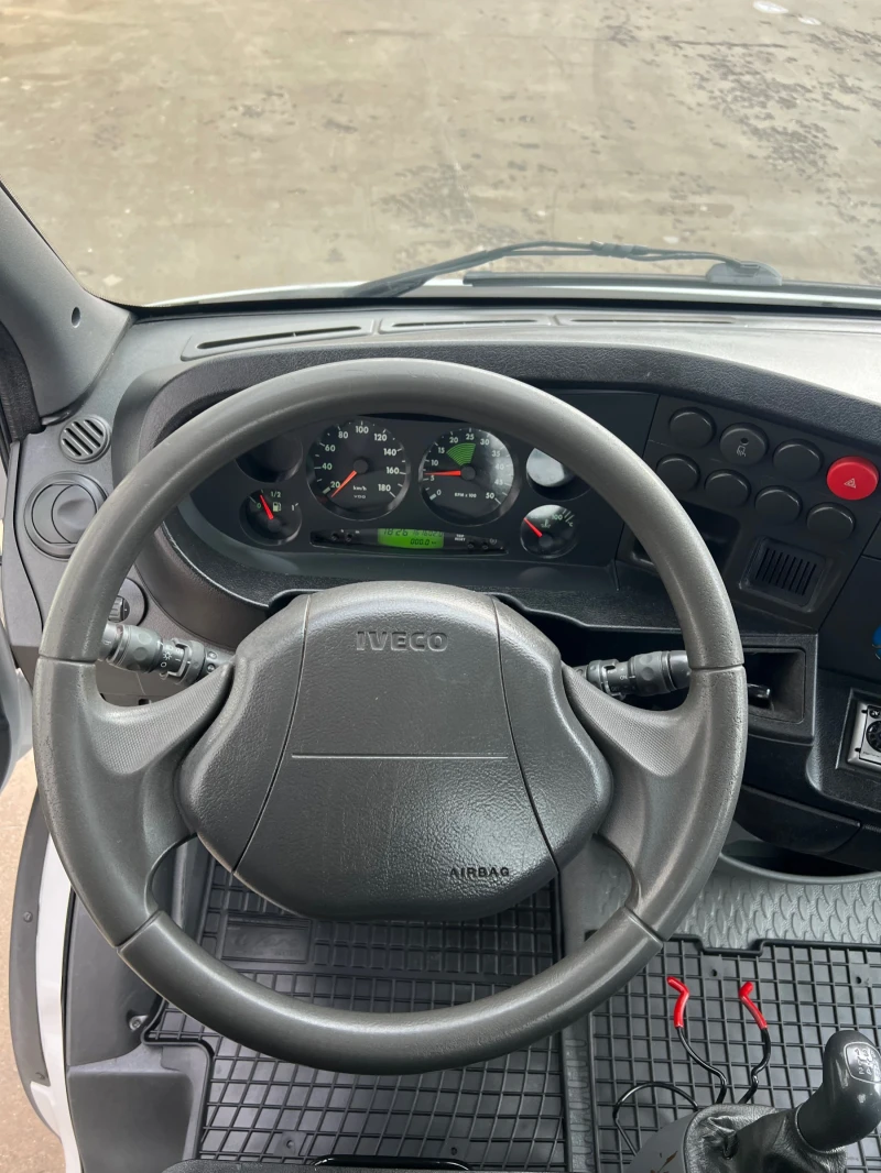 Iveco Daily Двойна гума / Б-категория / Оригинален вид , снимка 16 - Бусове и автобуси - 53094194