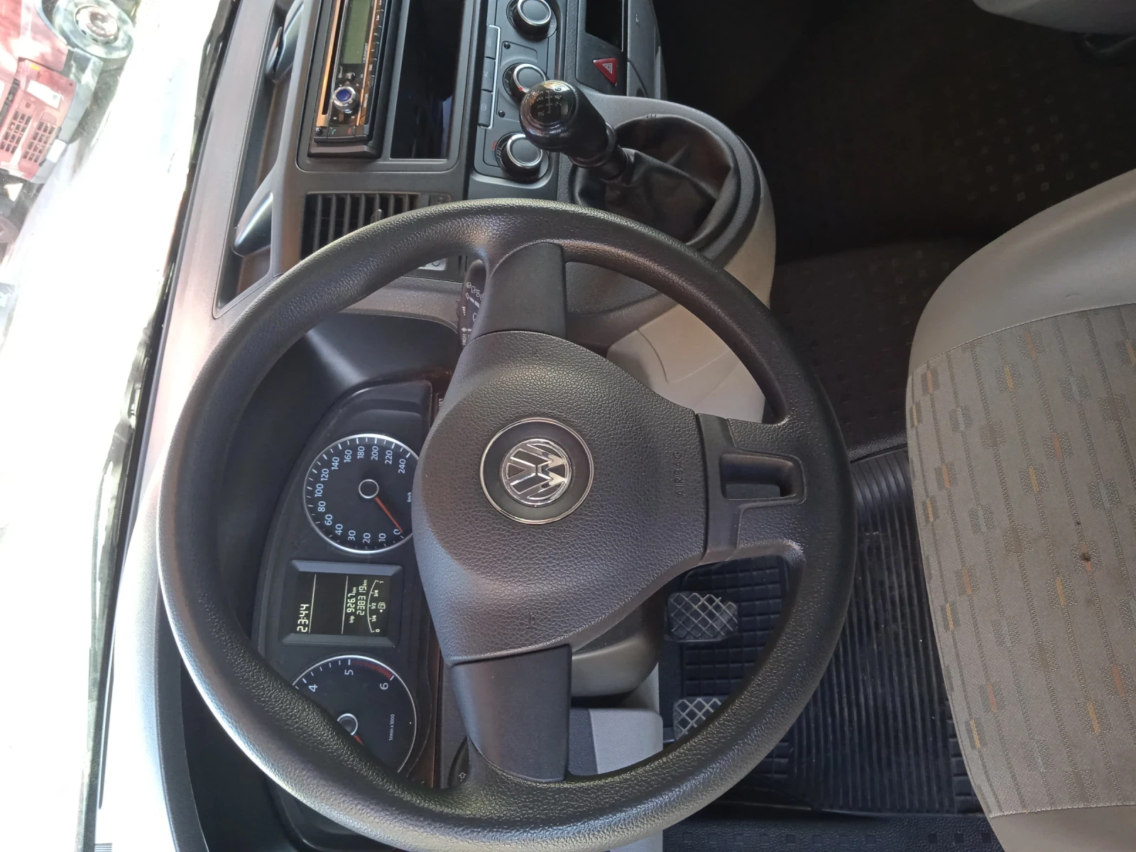 VW T5 2.0/140 - изображение 6