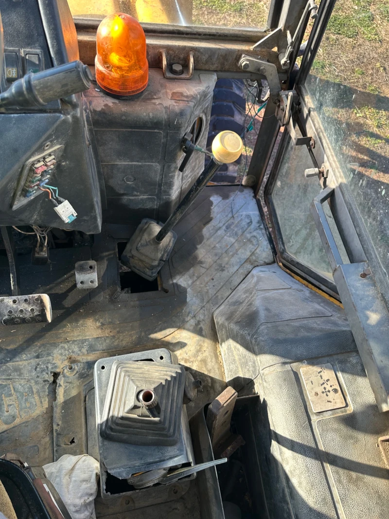 Багер JCB 3cx, снимка 5 - Индустриална техника - 53148357