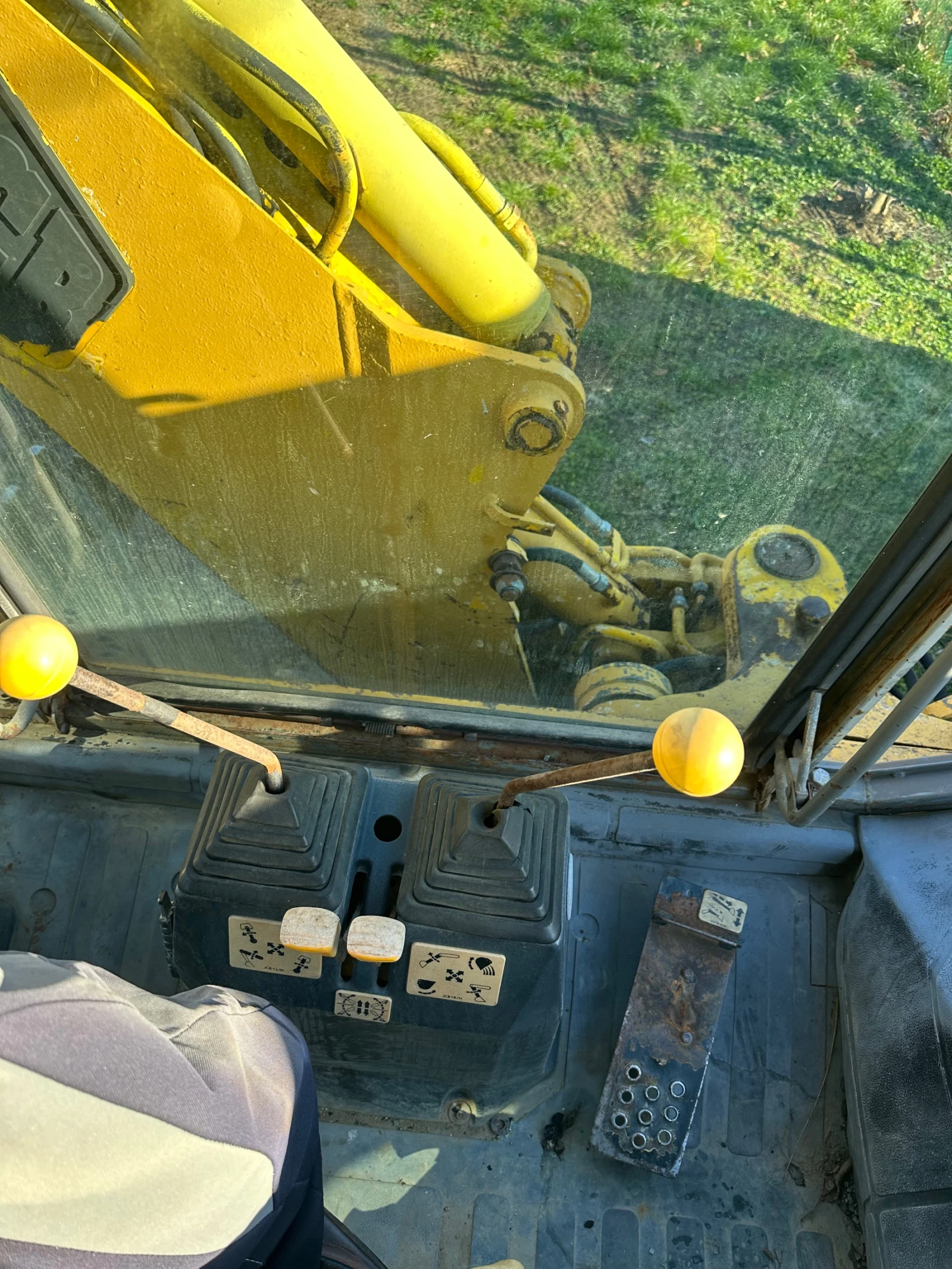 Багер JCB 3cx - изображение 6