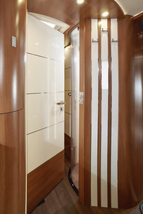 Кемпер Carthago Liner for Two I 53 L , снимка 13