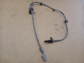 Абс датчик заден ляв Субару Форестър 2.0д (6)