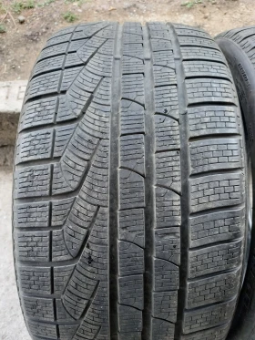 Гуми Зимни 275/35R20, снимка 3