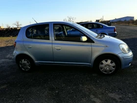 Toyota Yaris 1.00 VVT - i, снимка 2