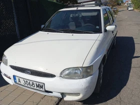 ������ Ford Escort