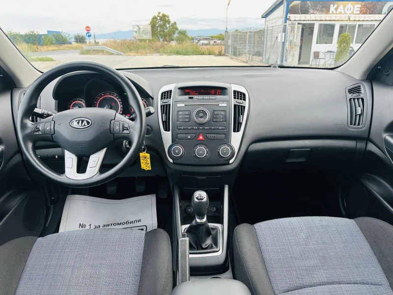 Kia Ceed 1, 6 CRDI FACE, снимка 13 - Автомобили и джипове - 47271160