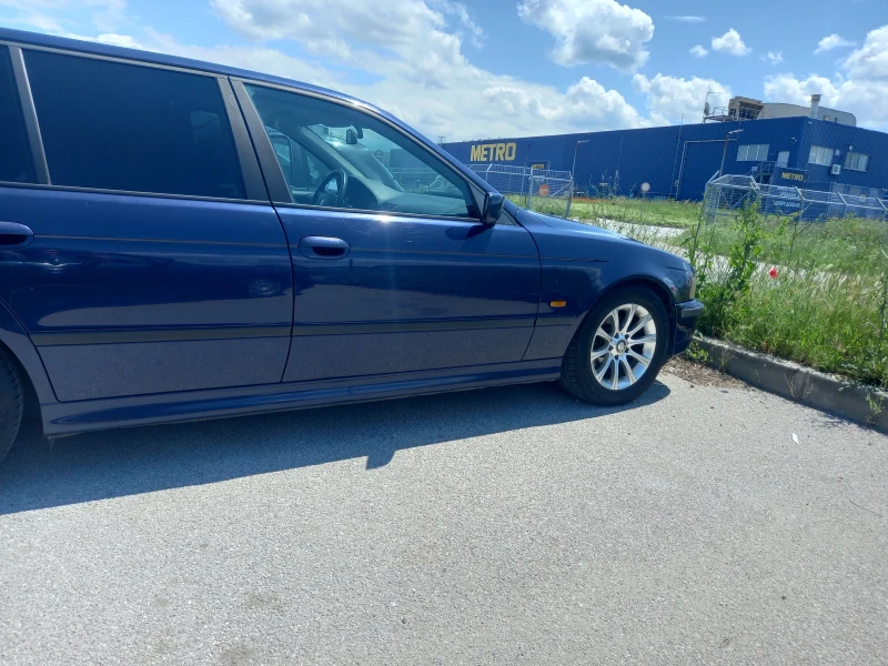 BMW 520 2.0, снимка 2 - Автомобили и джипове - 47445181