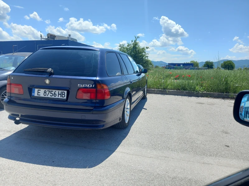 BMW 520 2.0, снимка 1 - Автомобили и джипове - 47445181