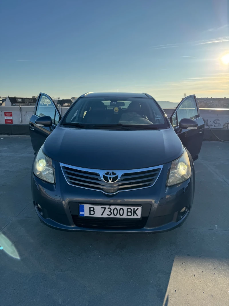 Toyota Avensis, снимка 16 - Автомобили и джипове - 48044955