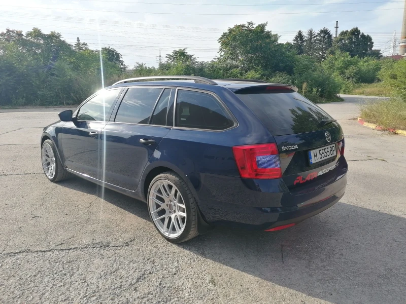 Skoda Octavia, снимка 10 - Автомобили и джипове - 48396613