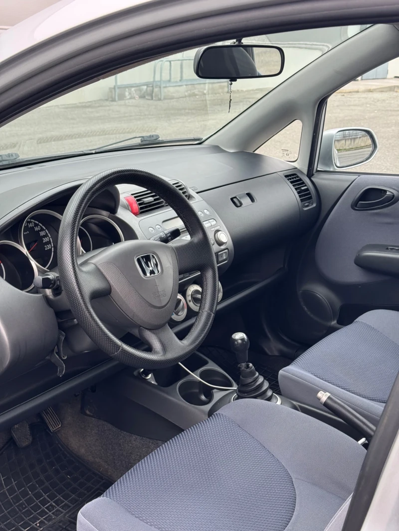 Honda Jazz, снимка 7 - Автомобили и джипове - 49239643