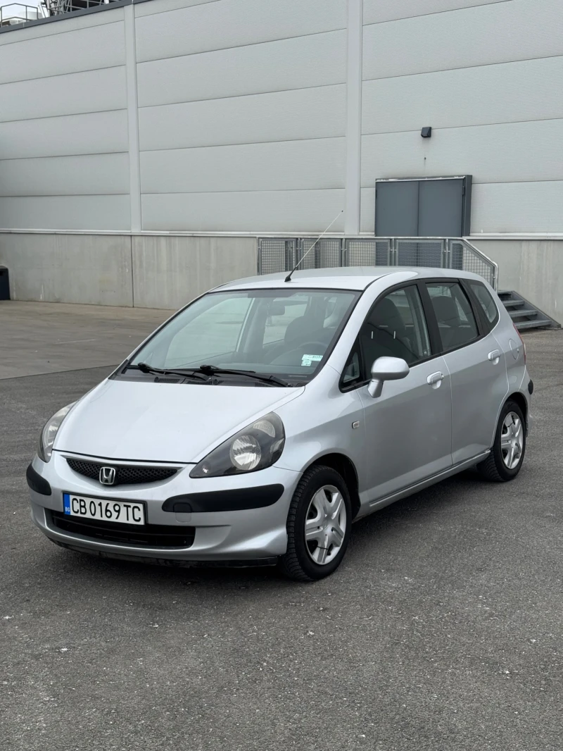 Honda Jazz, снимка 1 - Автомобили и джипове - 49239643