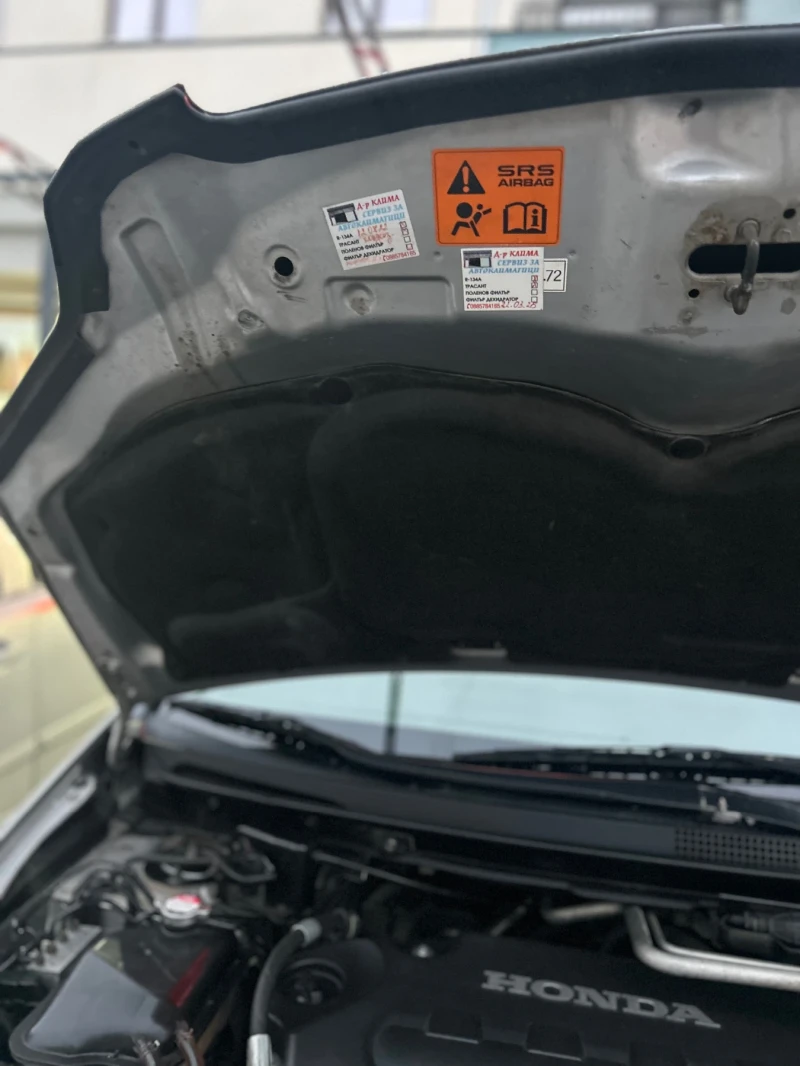 Honda Fr-v 6-места, снимка 10 - Автомобили и джипове - 52702444