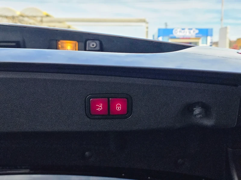 Mercedes-Benz E 350 AMG пакет ХАРМАН КАРДОН КЕЙЛЕС, снимка 12 - Автомобили и джипове - 53493706