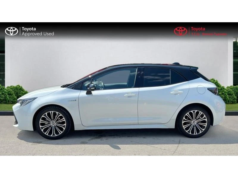 Toyota Corolla HB 1.8H Executive Plus - изображение 8