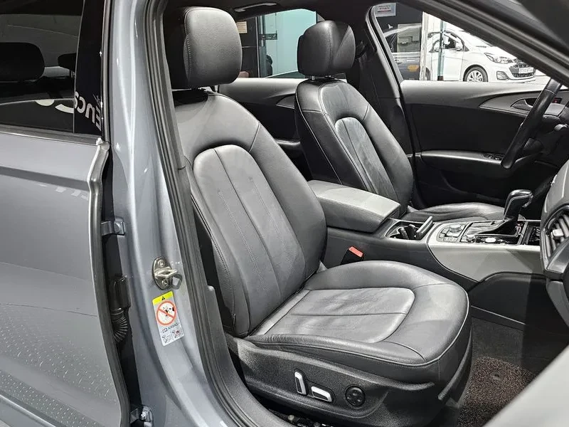 Audi A6 2.0 TFSI Quattro - САМО 30% АВАНС, снимка 10 - Автомобили и джипове - 56293696